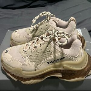 Balenciaga Tripe S Sneakers